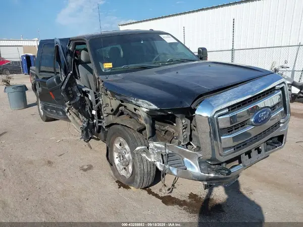 1FT7W2B69GEC52806 2016 FORD F250 - Image 1