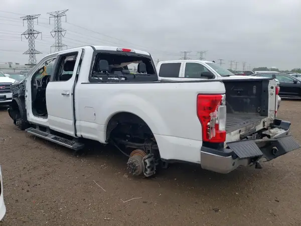 1FT7W2B69HEB91359 2017 FORD F250 - Image 2