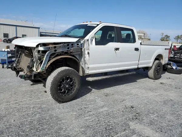 1FT7W2B69HEF27639 2017 FORD F250 - Image 1