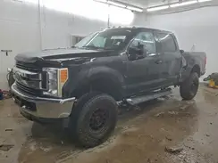 1FT7W2B69HEF29066 2017 FORD F250