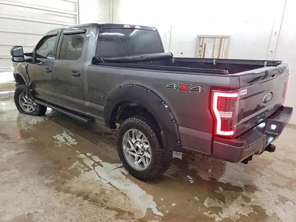 1FT7W2B69JEB21561 2018 FORD F250 - Image 2