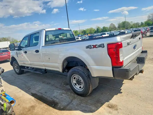 1FT7W2B69JEC46608 2018 FORD F250 - Image 2