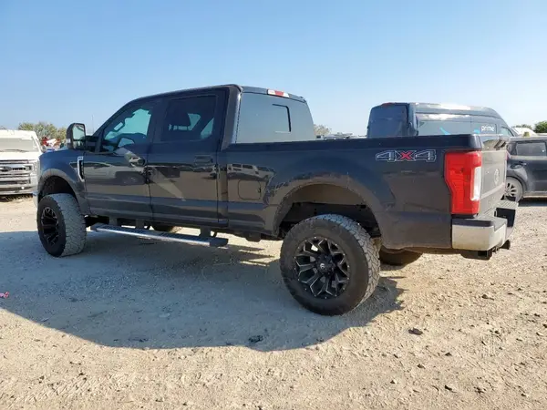 1FT7W2B69JED05057 2018 FORD F250 - Image 2