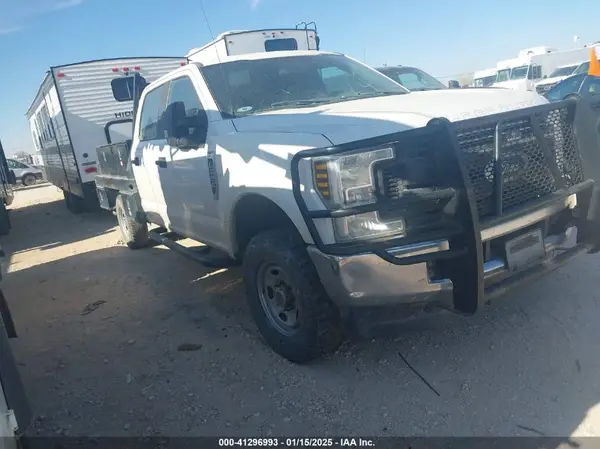 1FT7W2B69KEE90129 2019 FORD F250 - Image 1