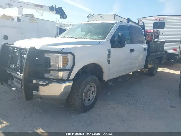 1FT7W2B69KEE90129 2019 FORD F250 - Image 2