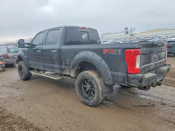 1FT7W2B6XHEC89445 2017 FORD F250 - Image 2
