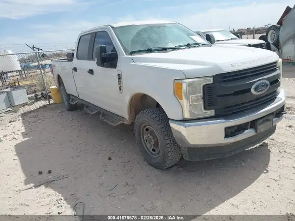 1FT7W2B6XHEE73400 2017 FORD F250 - Image 1