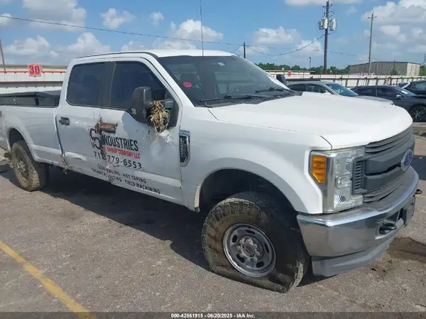 1FT7W2B6XHEF47916 2017 FORD F250 - Image 1