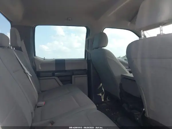 1FT7W2B6XHEF47916 2017 FORD F250 - Image 8