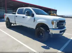1FT7W2B6XJEB11749 2018 FORD F250