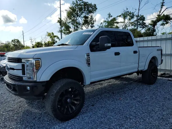 1FT7W2B6XJEB37221 2018 FORD F250 - Image 1
