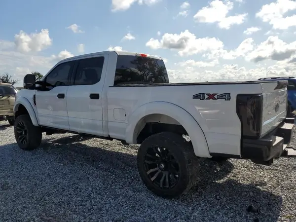 1FT7W2B6XJEB37221 2018 FORD F250 - Image 2