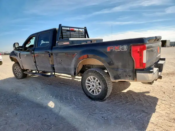 1FT7W2B6XKEE67880 2019 FORD F250 - Image 2