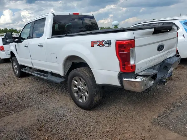 1FT7W2B6XKEG18734 2019 FORD F250 - Image 2