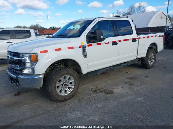 1FT7W2B6XNEF67353 2022 FORD F250 - Image 2