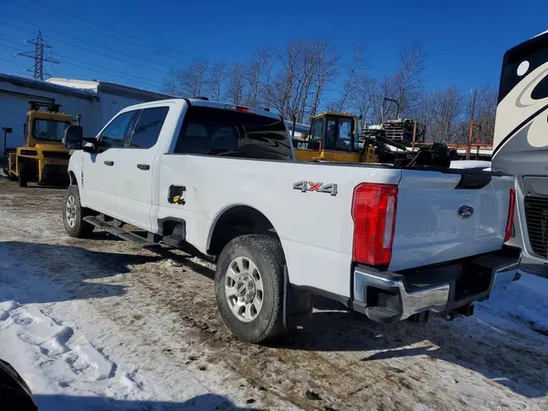 1FT7W2BA0REE04348 2024 FORD F250 - Image 2