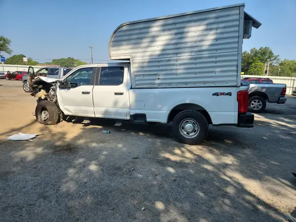 1FT7W2BA1PEC84833 2023 FORD F250 - Image 2