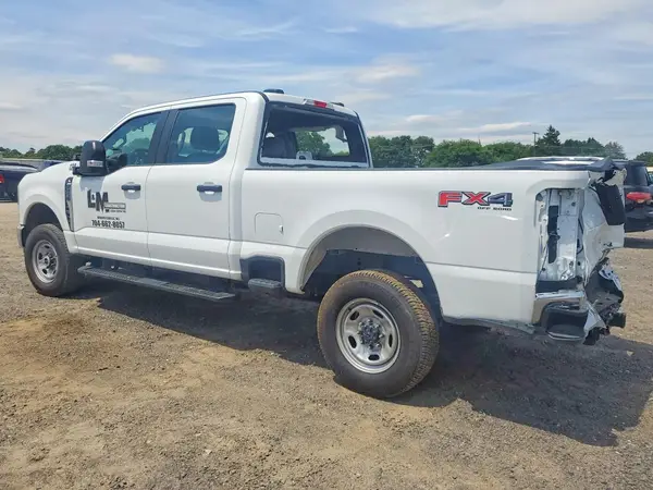 1FT7W2BA1REE60444 2024 FORD F250 - Image 2