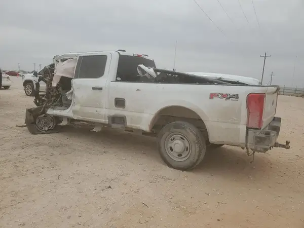 1FT7W2BA2PEE17261 2023 FORD F250 - Image 2