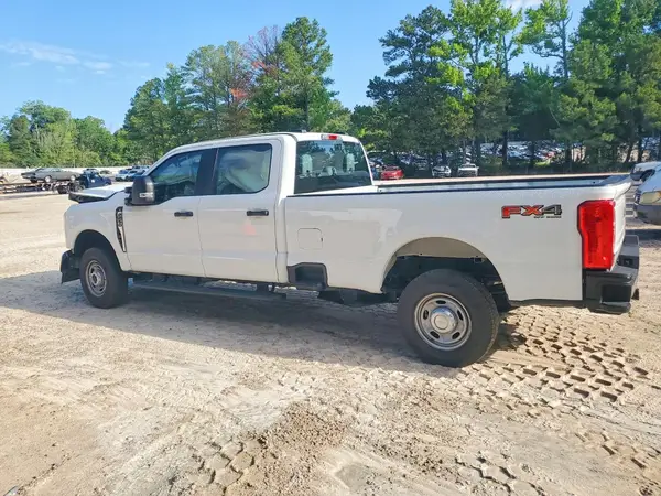 1FT7W2BA2RED78304 2024 FORD F250 - Image 2