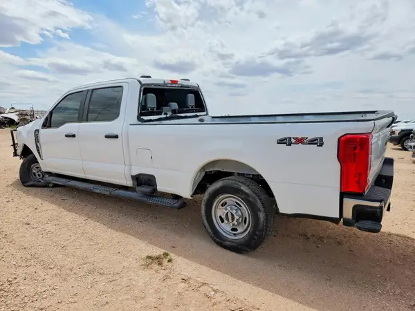 1FT7W2BA4REE55979 2024 FORD F250 - Image 2