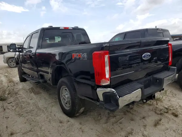 1FT7W2BA5REF08110 2024 FORD F250 - Image 2