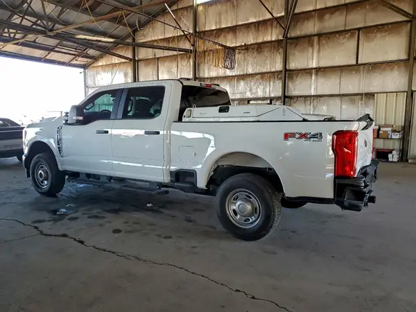 1FT7W2BA6PEC13899 2023 FORD F250 - Image 2