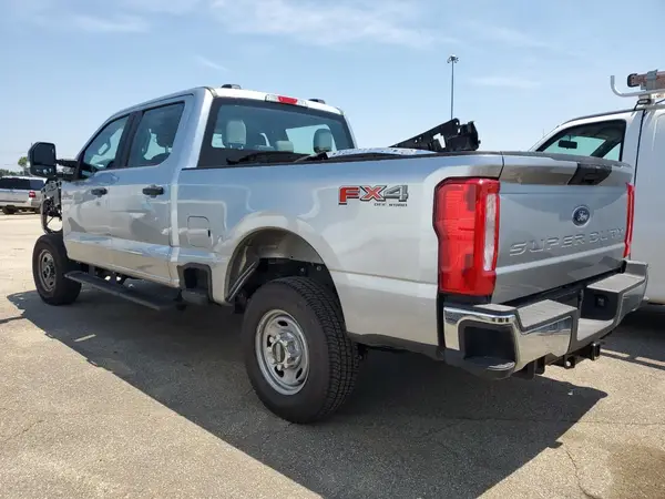 1FT7W2BA9REF12032 2024 FORD F250 - Image 2