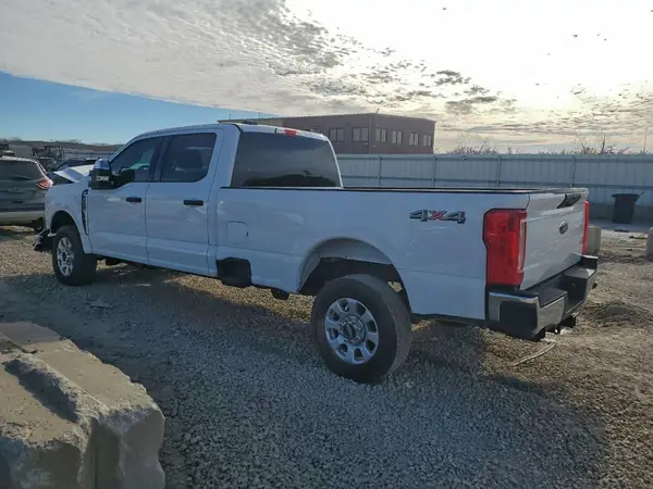 1FT7W2BA9REF78919 2024 FORD F250 - Image 2