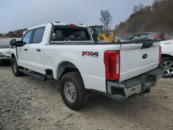 1FT7W2BAXPEE22045 2023 FORD F250 - Image 2