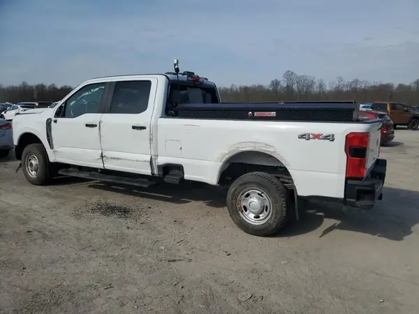 1FT7W2BAXREC75664 2024 FORD F250 - Image 2