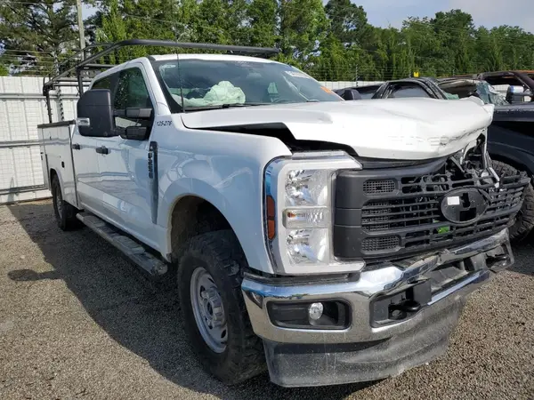 1FT7W2BAXRED42621 2024 FORD F250 - Image 1