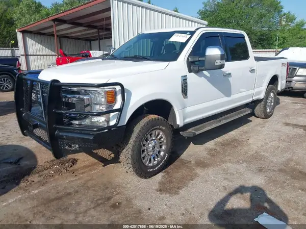 1FT7W2BN2NEF55530 2022 FORD F250 - Image 2