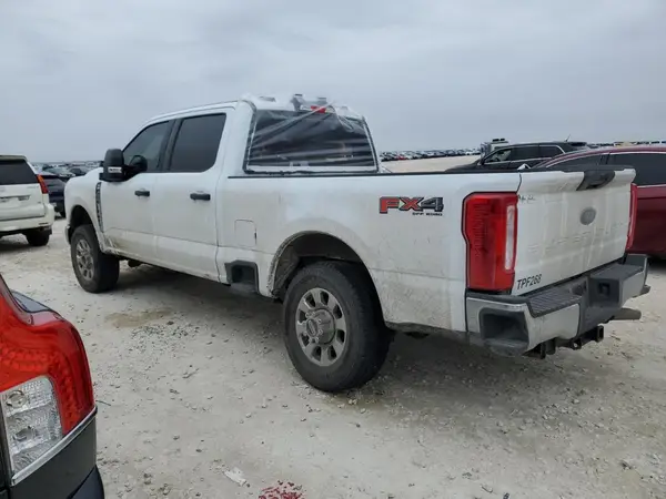 1FT7W2BN2RED65099 2024 FORD F250 - Image 2
