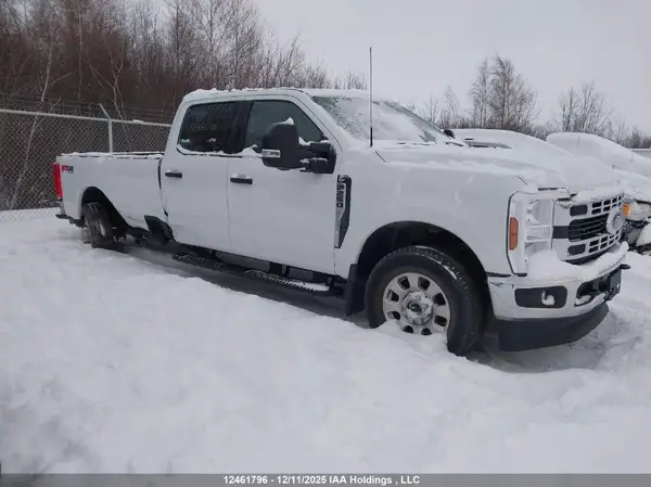 1FT7W2BN4RED31195 2024 FORD F250 - Image 1