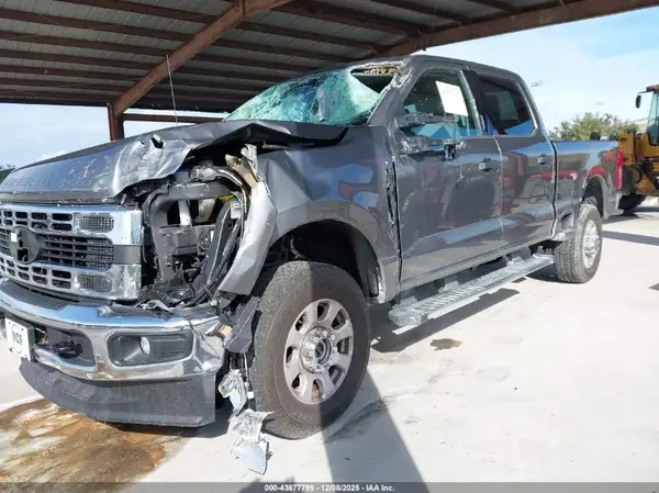 1FT7W2BN4REF18369 2024 FORD F250 - Image 2