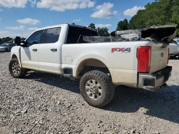 1FT7W2BN6PEC61700 2023 FORD F250 - Image 2