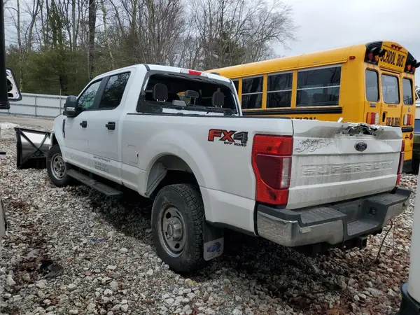 1FT7W2BN7NEF94534 2022 FORD F250 - Image 2