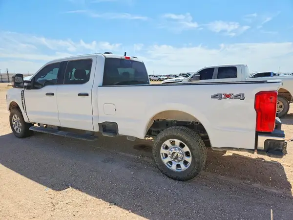 1FT7W2BN8PEC08836 2023 FORD F250 - Image 2