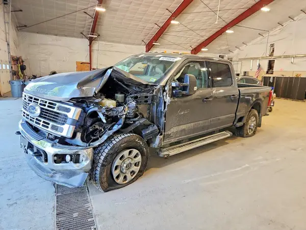 1FT7W2BN8REF03177 2024 FORD F250 - Image 1