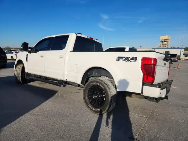 1FT7W2BN9NEE55683 2022 FORD F250 - Image 2