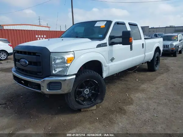 1FT7W2BT0GEB67892 2016 FORD F250 - Image 2