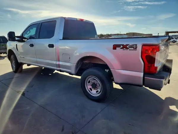 1FT7W2BT0HEB40404 2017 FORD F250 - Image 2