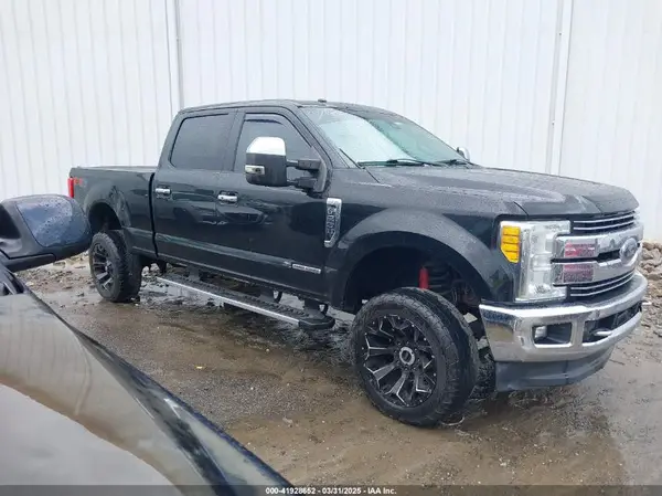1FT7W2BT0HEB74388 2017 FORD F250 - Image 1