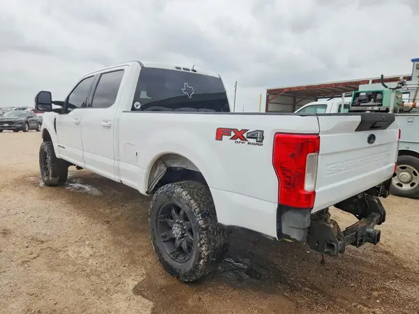1FT7W2BT0HEC77200 2017 FORD F250 - Image 2