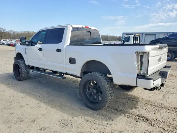 1FT7W2BT0HED06954 2017 FORD F250 - Image 2