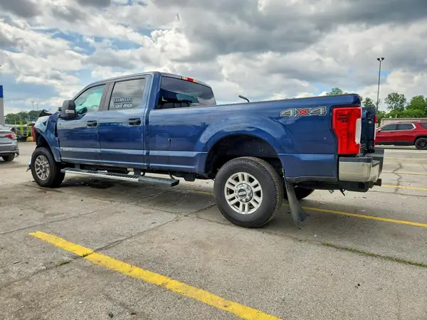 1FT7W2BT0HEE00526 2017 FORD F250 - Image 2