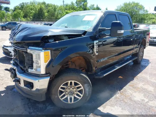 1FT7W2BT0HEE45949 2017 FORD F250 - Image 2
