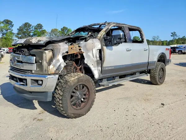 1FT7W2BT0HEF06023 2017 FORD F250 - Image 2