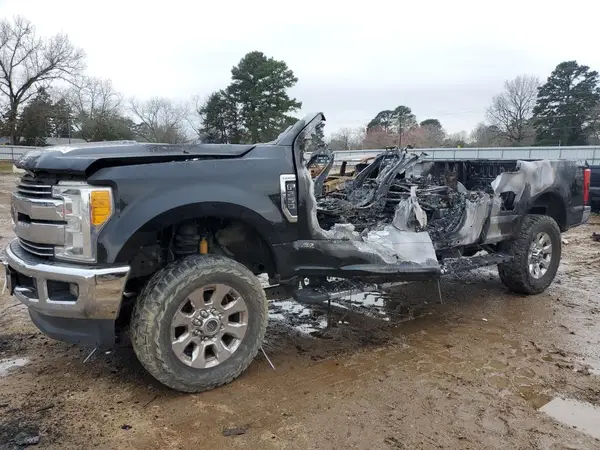 1FT7W2BT0HEF35800 2017 FORD F250 - Image 1